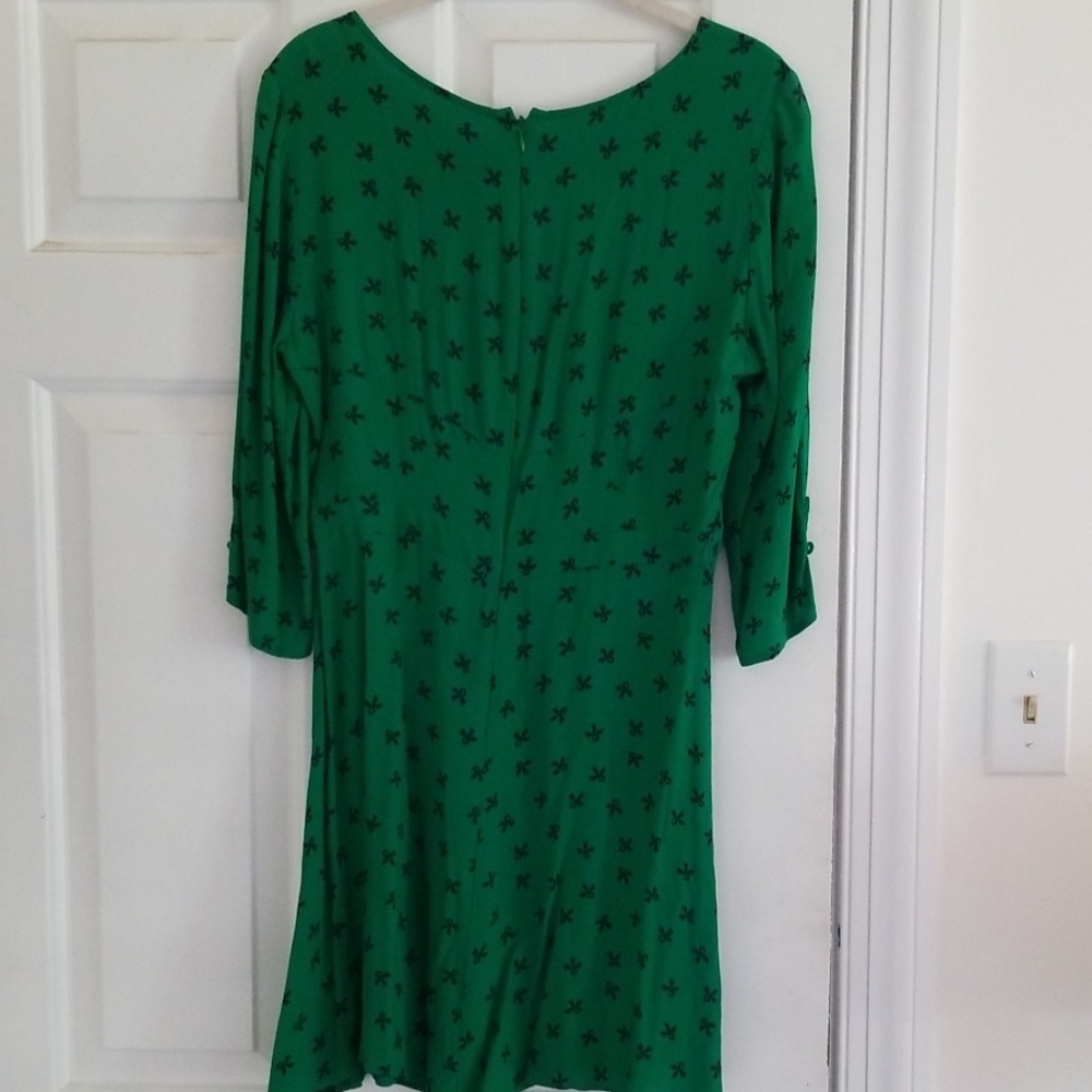 Dress - Picture 3 of 3